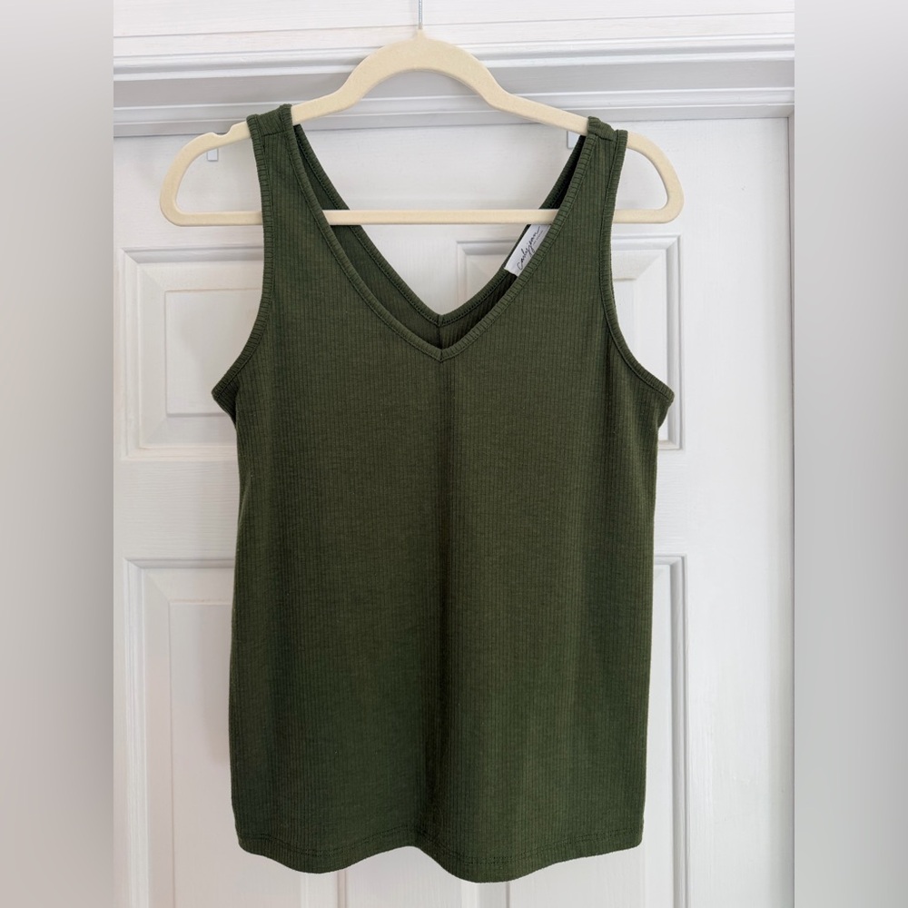 CJLA Favorite Ribbed Tank. Green Sz. S